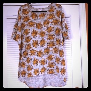 LuLaRoe TIGER 🦄🦄🦄 Irma Tunic!